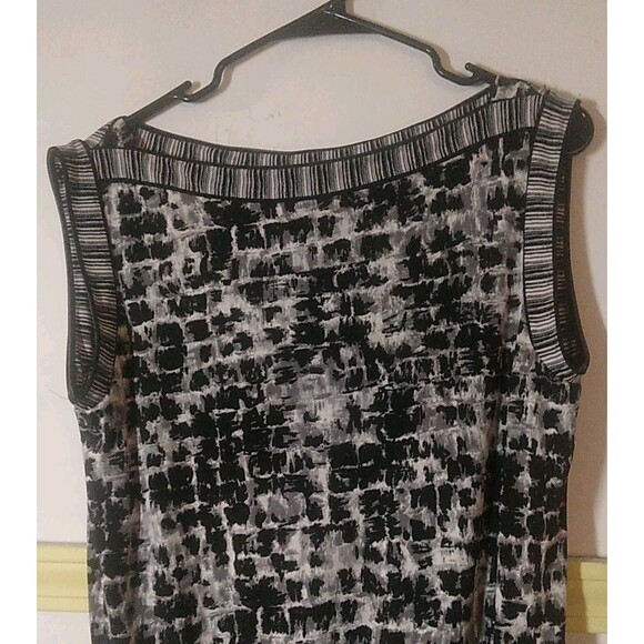 BCBG MAXAZRIA Black Comb Elastic Waist Mini Dress Size Small - Picture 2 of 7